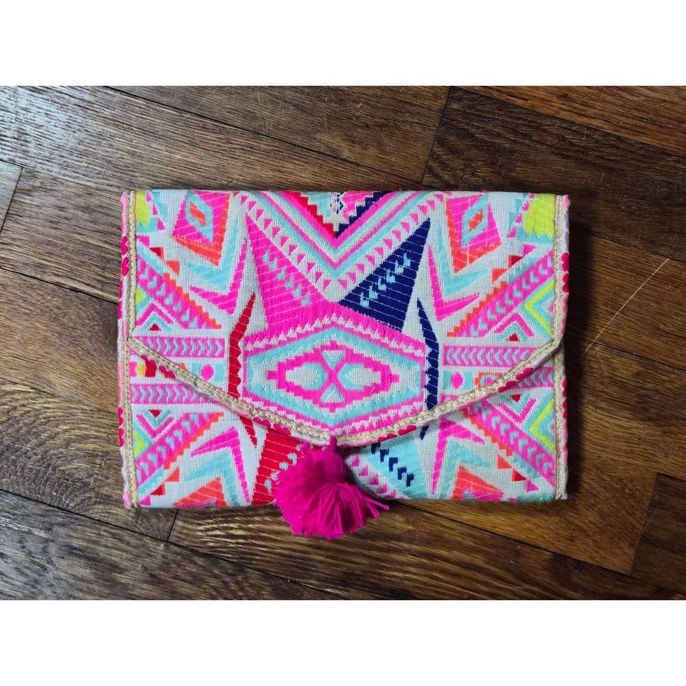 Jen & Co Handcrafted Embroidered Jewelry Organizer Clutch Neon Pink Tassel Bag